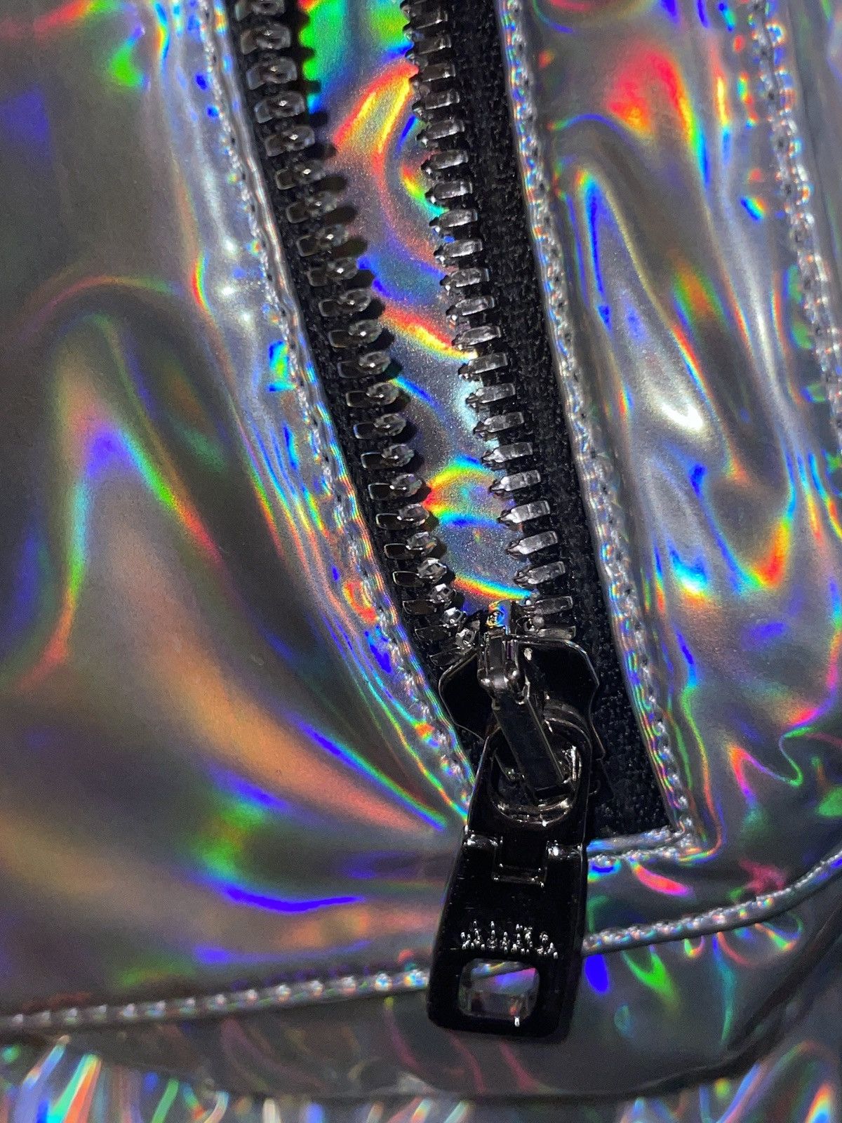 Dolce & Gabbana Dolce & Gabbana Holographic-Effect Padded Jacket Size US M / EU 48-50 / 2 - 6 Thumbnail