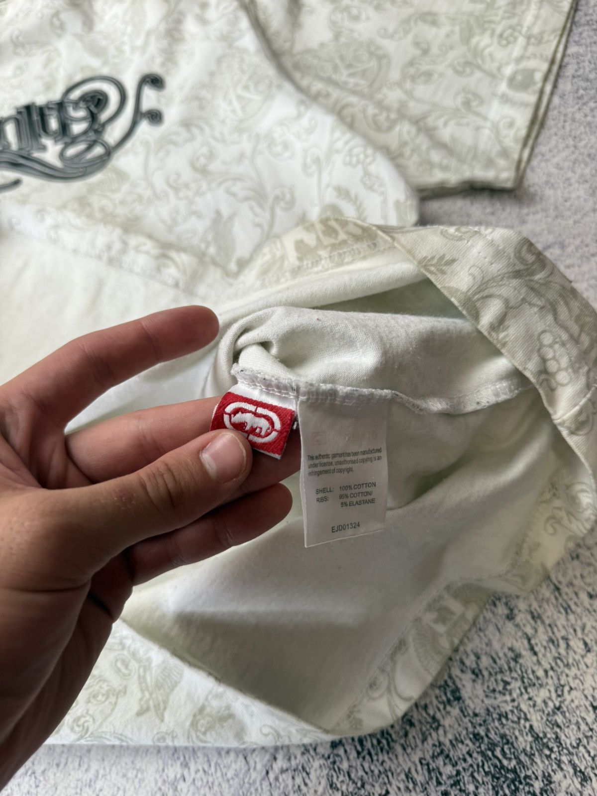 Ecko Unltd. Vintage Ecko Unltd Monogram Big Logo Y2K Shirt Size US M / EU 48-50 / 2 - 16 Thumbnail