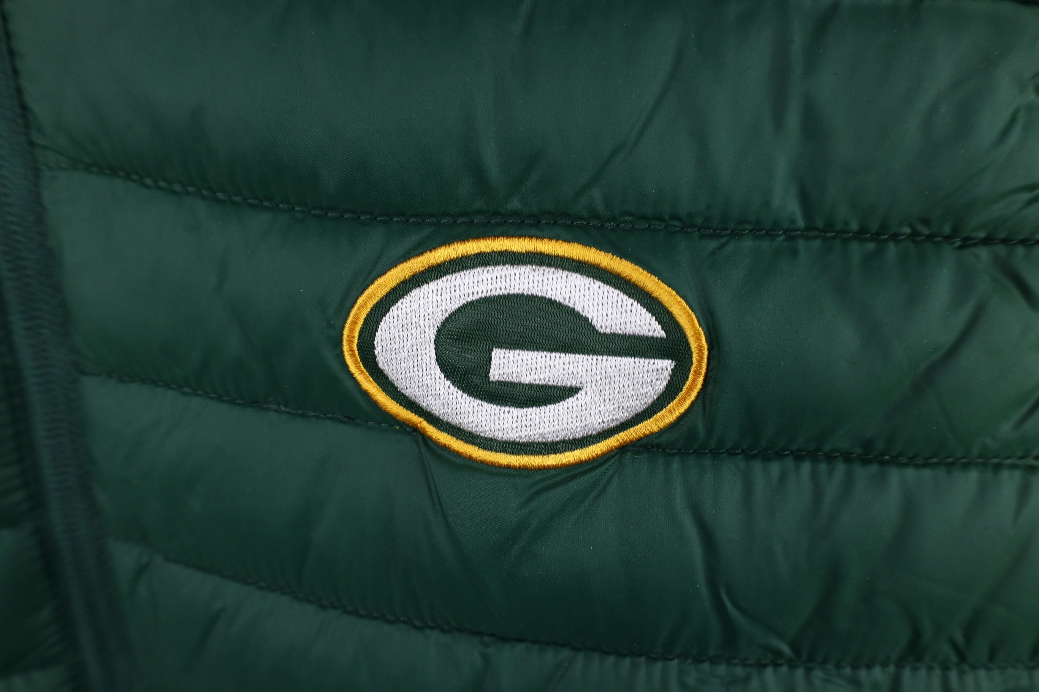 Vintage New Green Bay Packers Football Puffer Vest Jacket Green Size US L / EU 52-54 / 3 - 5 Thumbnail