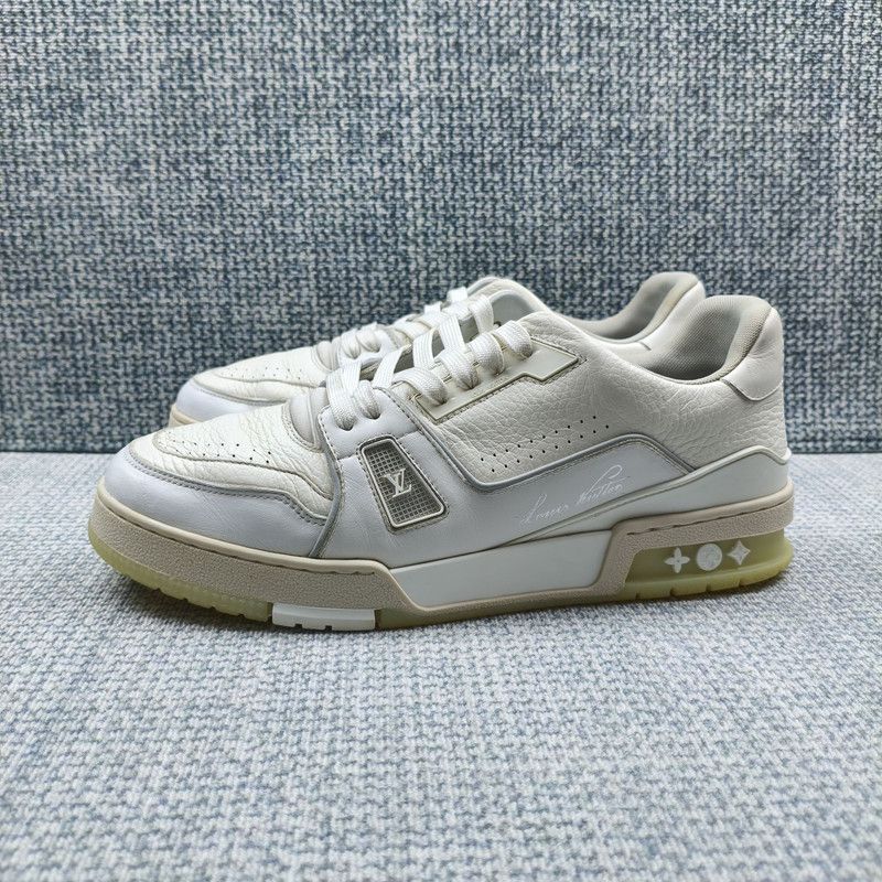 Louis Vuitton Louis Vuitton Low-Top Trainer Sneakers for All 0079 Size US 8.5 / EU 41-42 - 1 Thumbnail