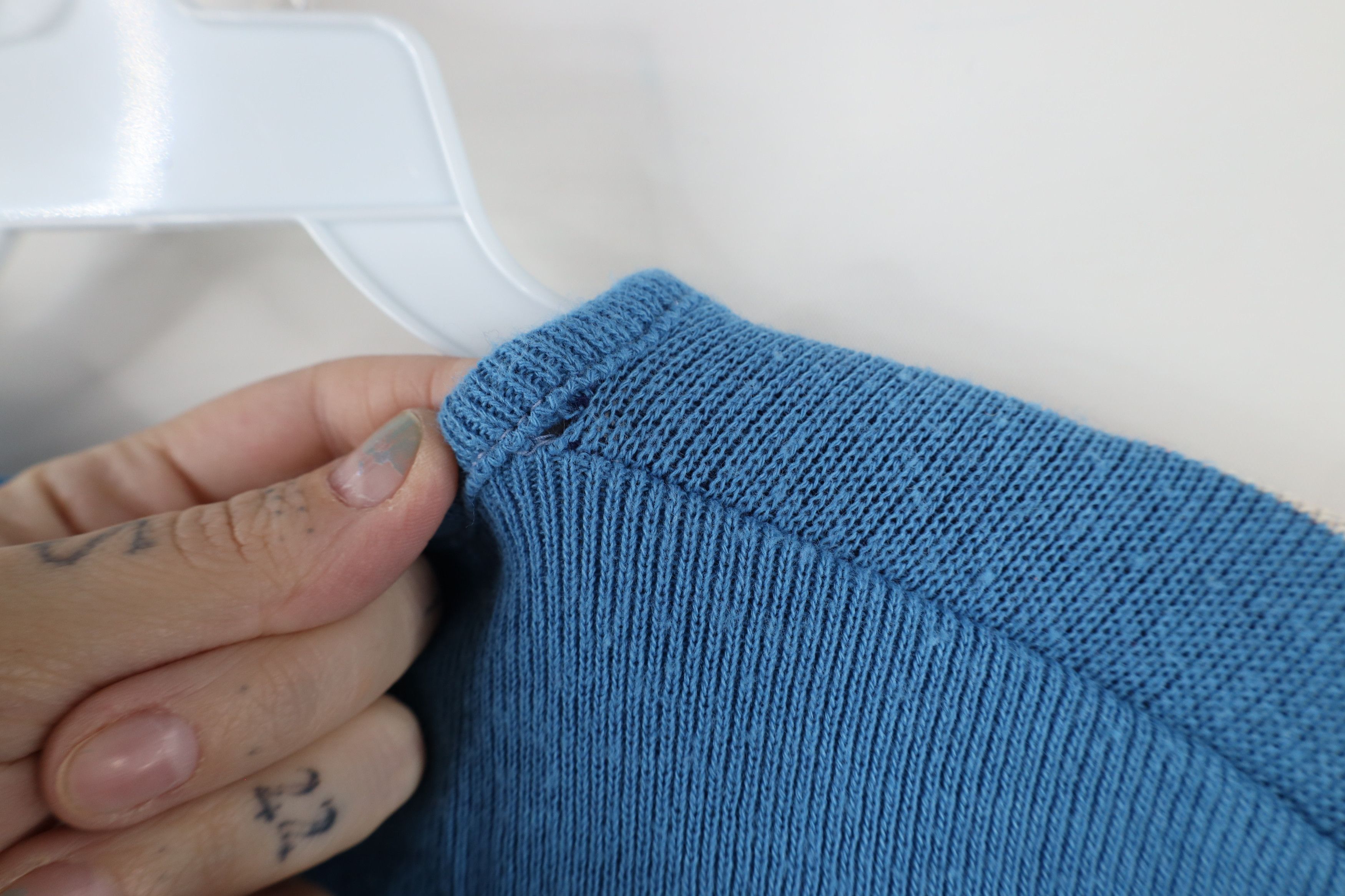 Vintage Vintage 60s 70s Mid Century Modern Knit Sweater Vest Poncho Size S / US 4 / IT 40 - 6 Thumbnail
