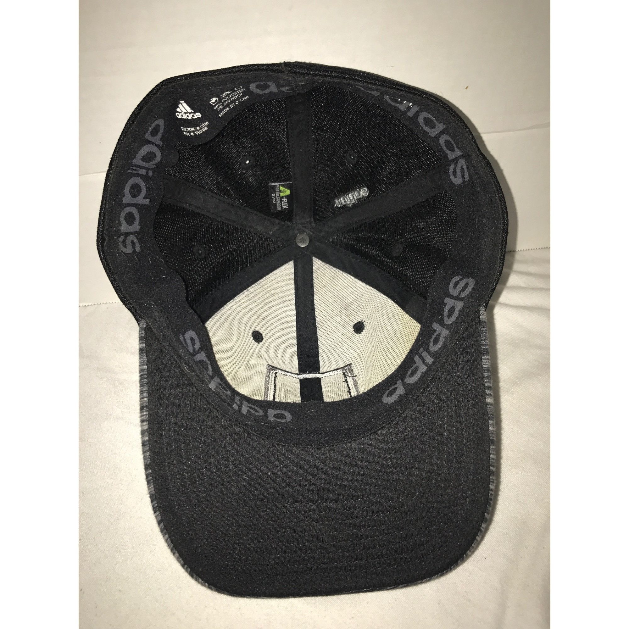 Adidas Adidas Black & Gray Flexfit Fitted Breathable Baseball Cap Size ONE SIZE - 4 Thumbnail