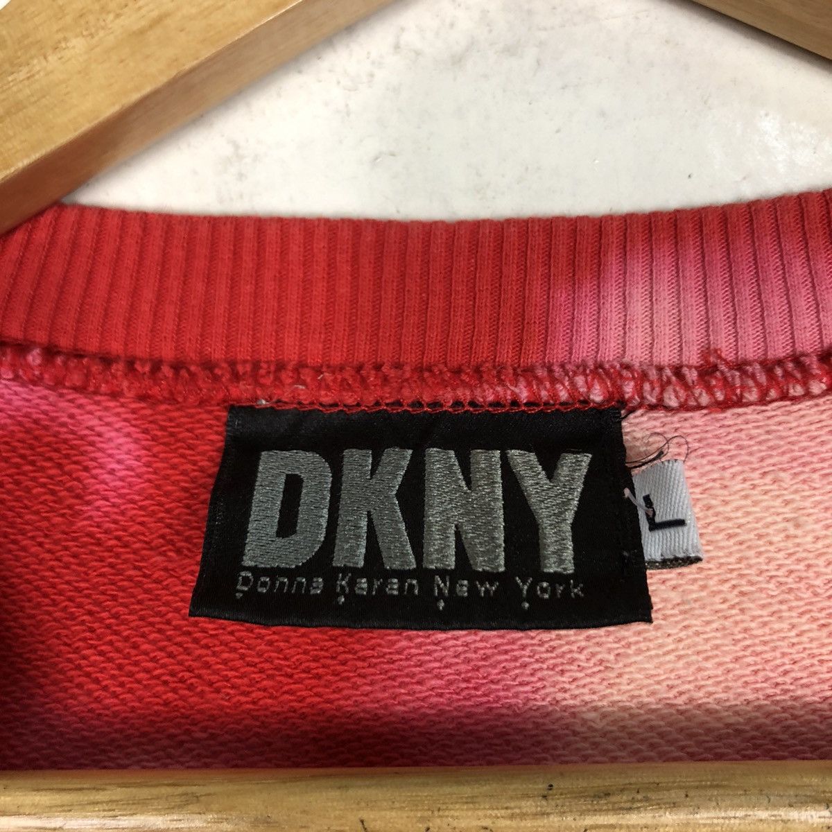 DKNY × Vintage Vintage Large DKNY Tye Dye Sweatshirt Large Size US L / EU 52-54 / 3 - 11 Thumbnail
