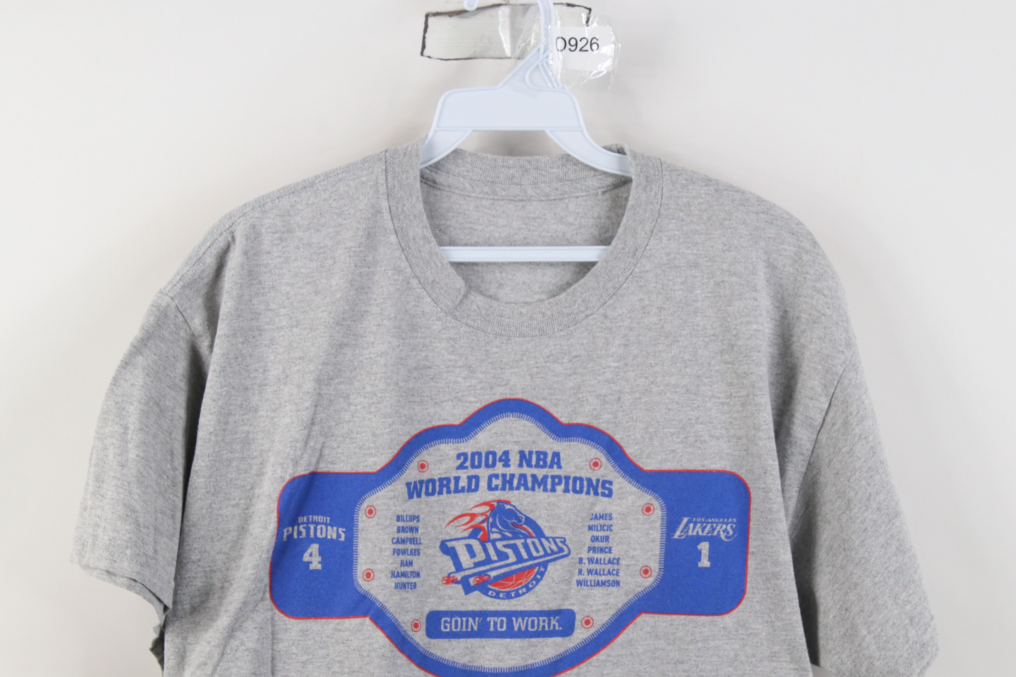 Vintage Vintage Y2K Champs Detroit Pistons Basketball T-Shirt Gray Size US L / EU 52-54 / 3 - 2 Thumbnail