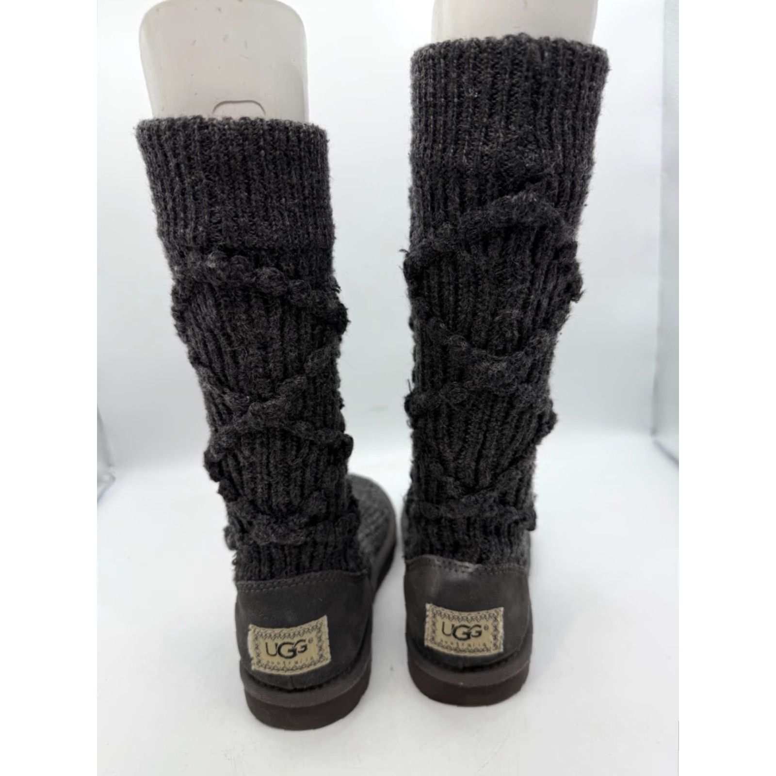 Ugg Ugg Womens Classic Cardi Gray Knit Bootie Size 6 Sheepskin Lined Size US 6 / IT 36 - 4 Thumbnail