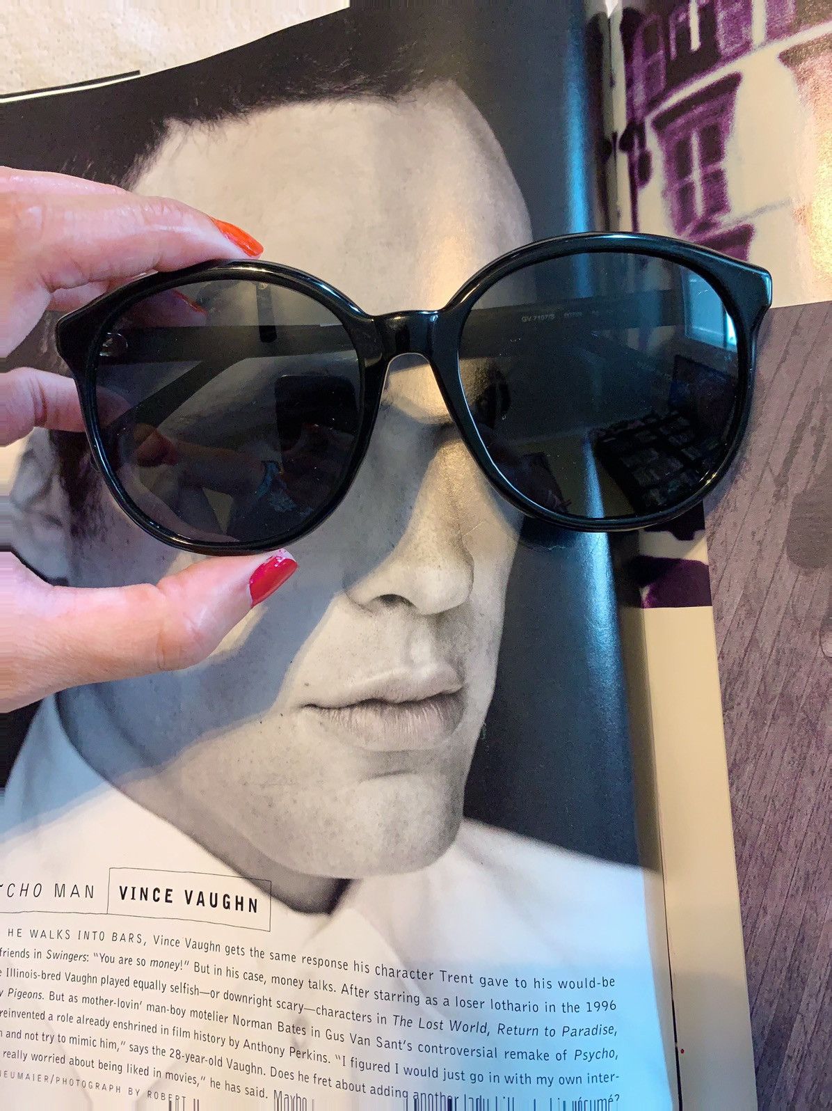 Givenchy GIVENCHY round Sunglasses black GV 7107/S 807IR 56 18 145 Size ONE SIZE - 10 Thumbnail