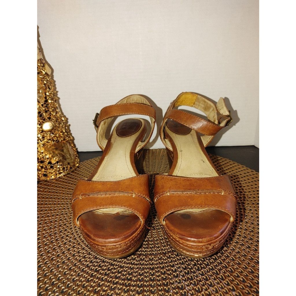 Frye Frye Carlie Wedge Size 10M Size US 10 / IT 40 - 5 Thumbnail