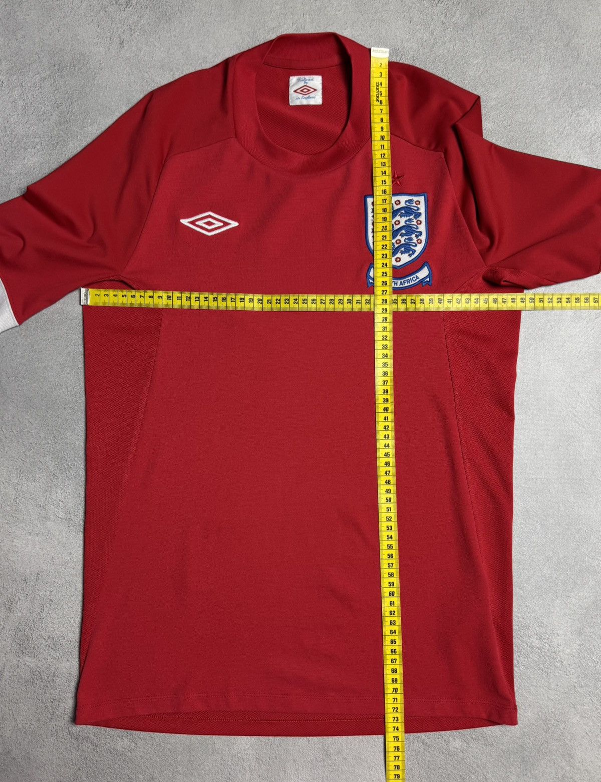 Umbro England 2010 2011 Away Football Shirt Soccer Jersey Umbro Size US M / EU 48-50 / 2 - 10 Thumbnail