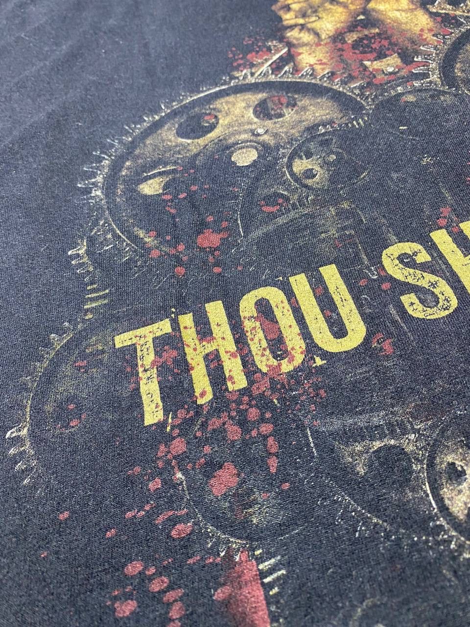Band Tees × Vintage Vintage Y2K Six Feet Under Skulls hands Horror Tee Size US M / EU 48-50 / 2 - 14 Thumbnail