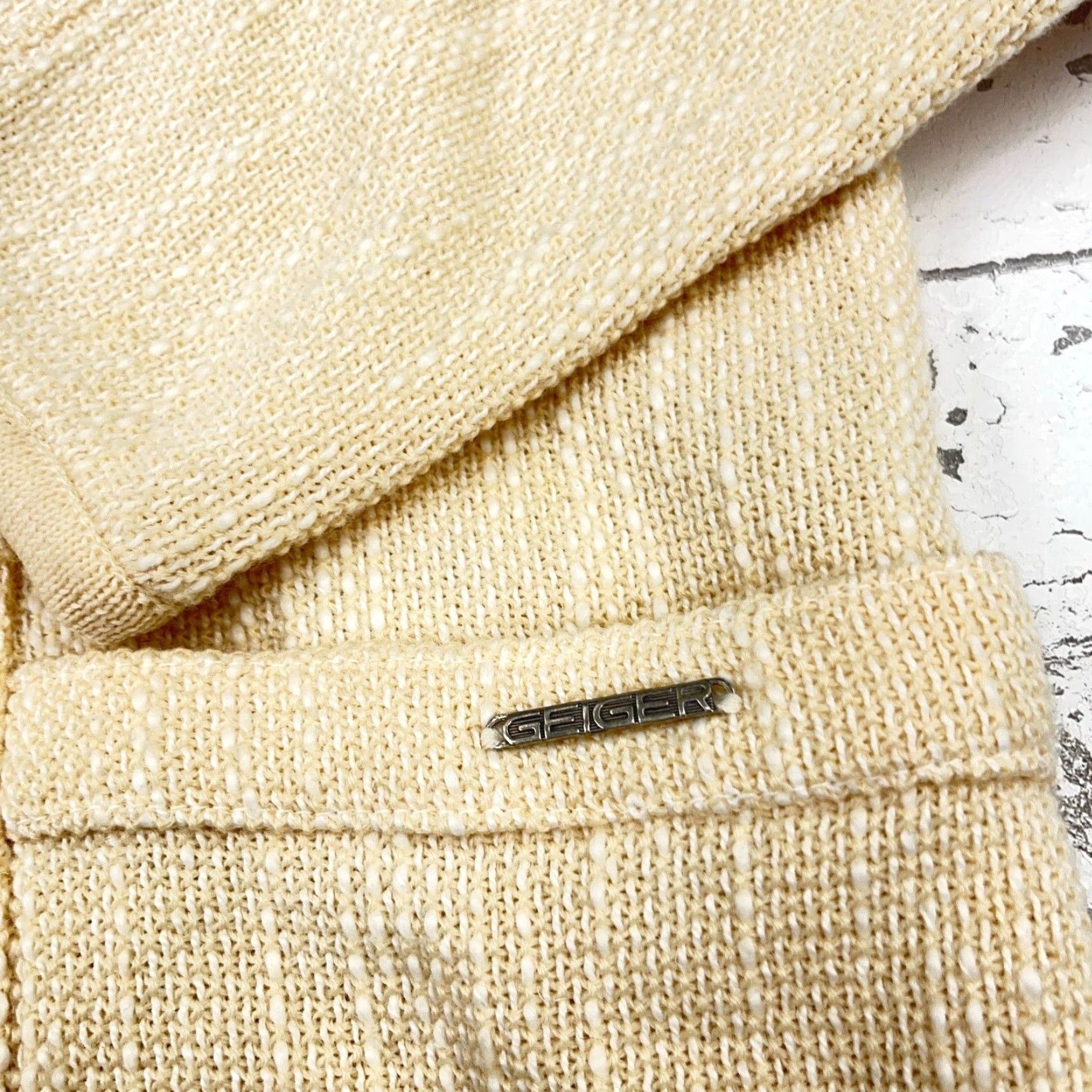 Vintage VINTAGE Geiger Cardigan Sweater Women 38 Cream White Pockets Mock Neck 90s Boho Casual Size XS / US 0-2 / IT 36-38 - 3 Thumbnail