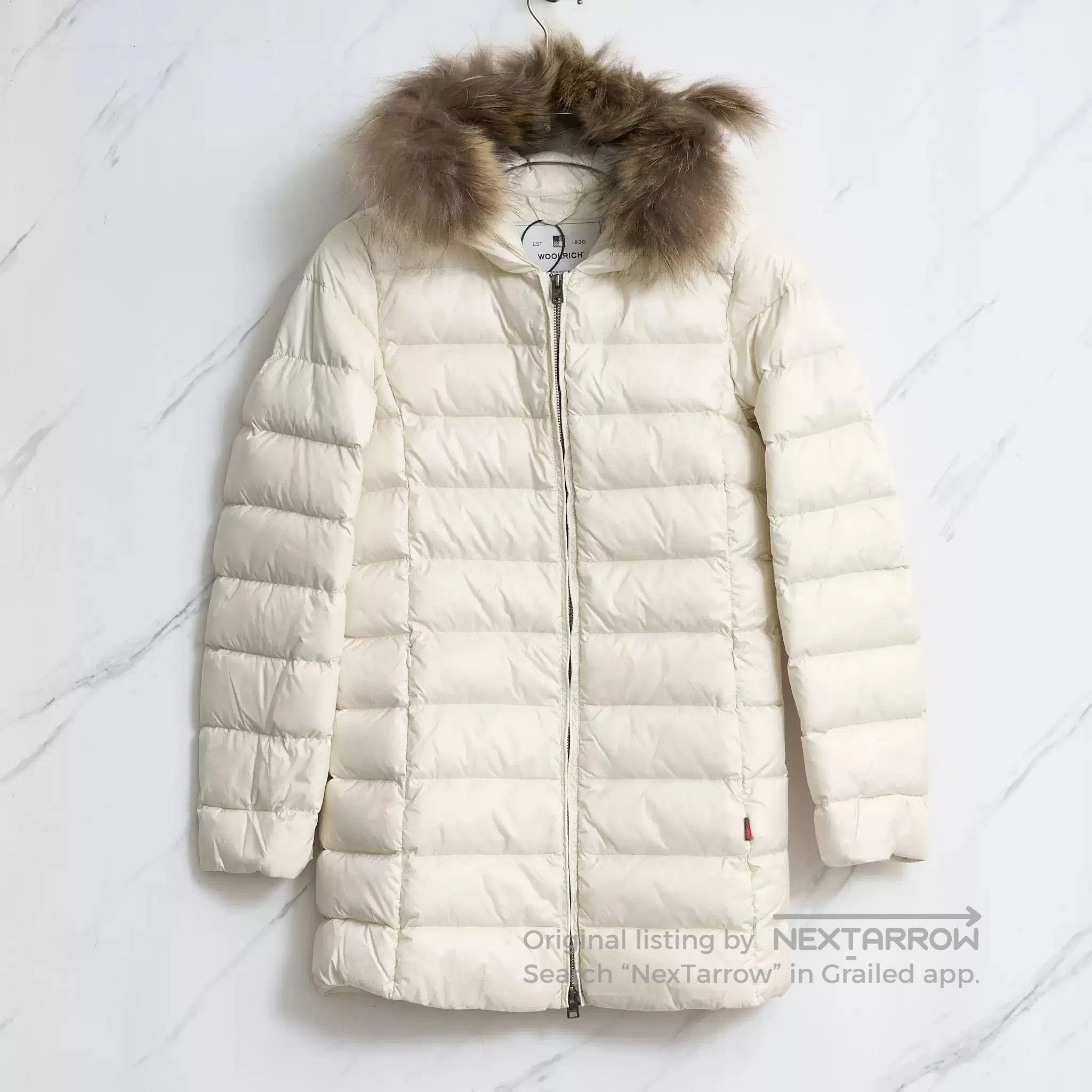 Woolrich Woolen Mills Woolrich Women's Detachable Fur Collar Down Jacket. Size M / US 6-8 / IT 42-44 - 6 Thumbnail