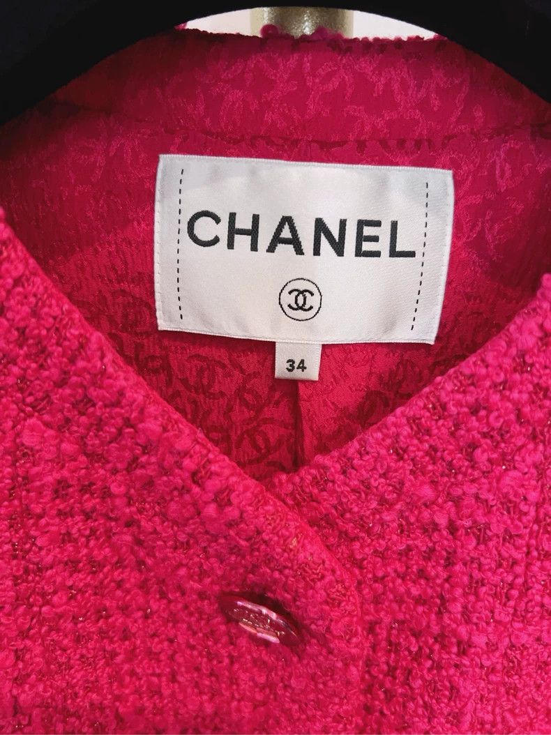 Chanel Chanel 2021 autumn and winter rose short jacket Size XS / US 0-2 / IT 36-38 - 2 Thumbnail