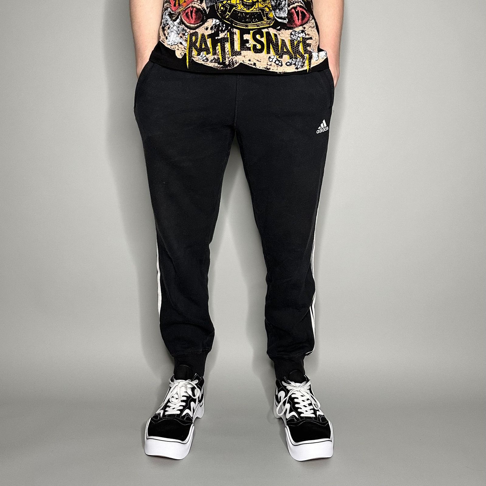 Adidas Vintage Y2K Adidas Joggers Mens S Relaxed Black Sweatpants Size US 30 / EU 46 - 2 Thumbnail