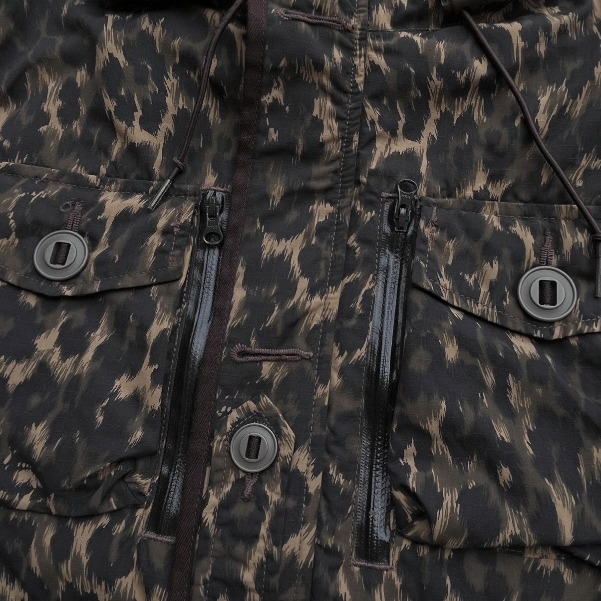 Hysteric Glamour HYSTERIC GLAMOUR CAMO PARKA JACKET Size M / US 6-8 / IT 42-44 - 3 Thumbnail