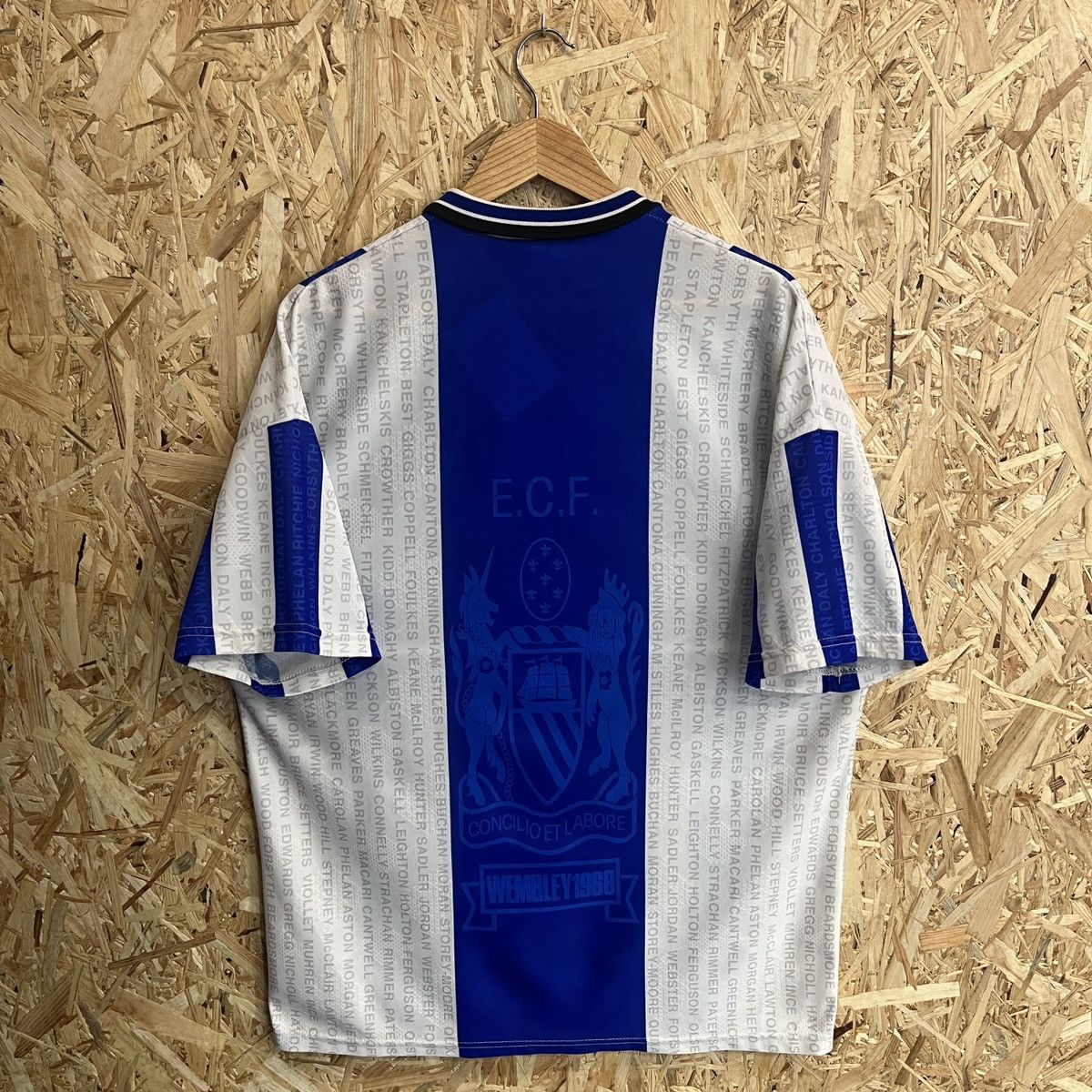 Umbro Vintage Manchester United 95-96 Umbro Football Jersey Shirt Size US XL / EU 56 / 4 - 2 Thumbnail