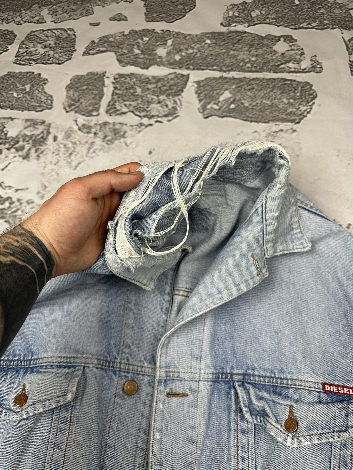 Diesel Diesel Distressed Washed Vintage denim Jacket 80-90s Size US L / EU 52-54 / 3 - 8 Thumbnail
