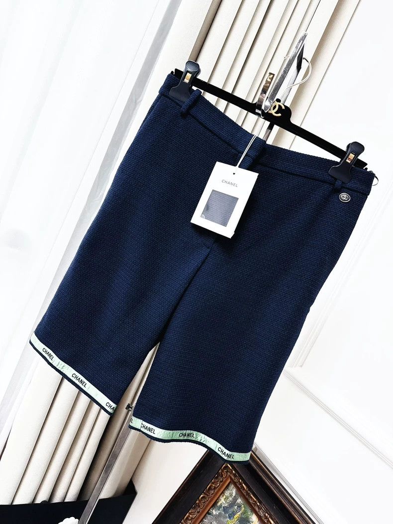 Chanel 21P Bermuda Shorts Blue Green Logo - dmc