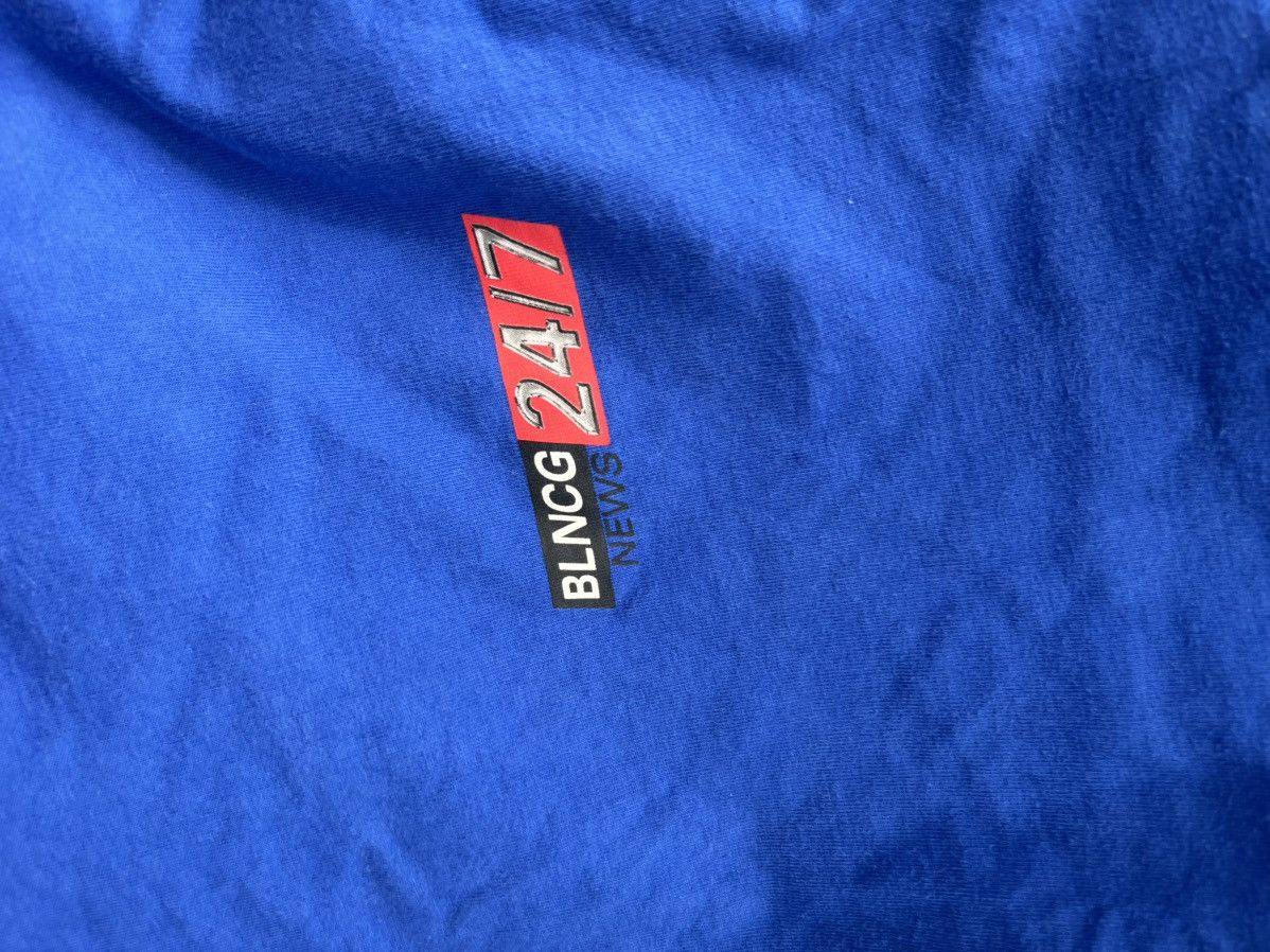 Balenciaga Balenciaga 247 News Shirt Designer Size US L / EU 52-54 / 3 - 4 Thumbnail