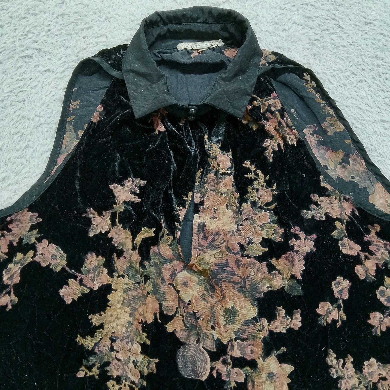 & Other Stories Gimmicks Blouse S Women's Sleeveless Sheer Velvet Floral Size S / US 4 / IT 40 - 2 Thumbnail