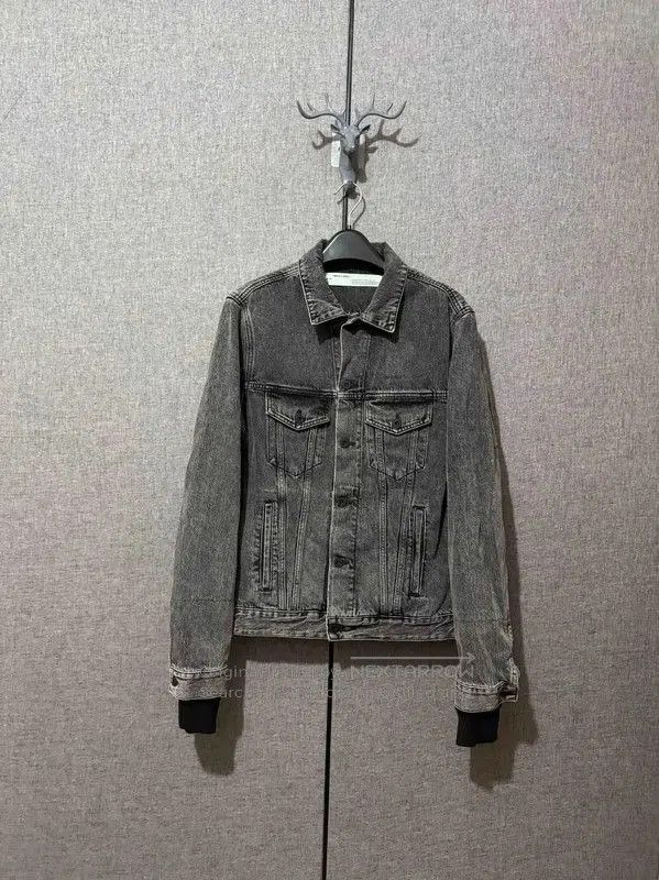 Off-White Men's Black Gray Embroidered Jacket .