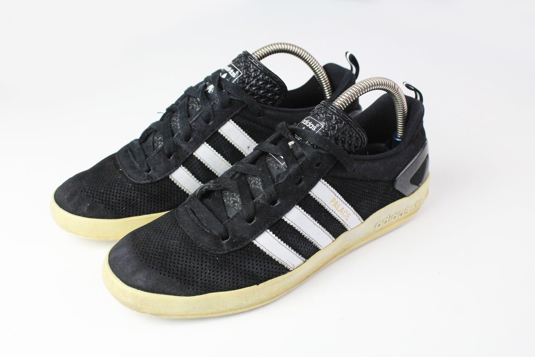 Adidas × Palace Adidas Palace Sneakers US 6 1/2 Size US 6 / EU 39 - 3 Thumbnail