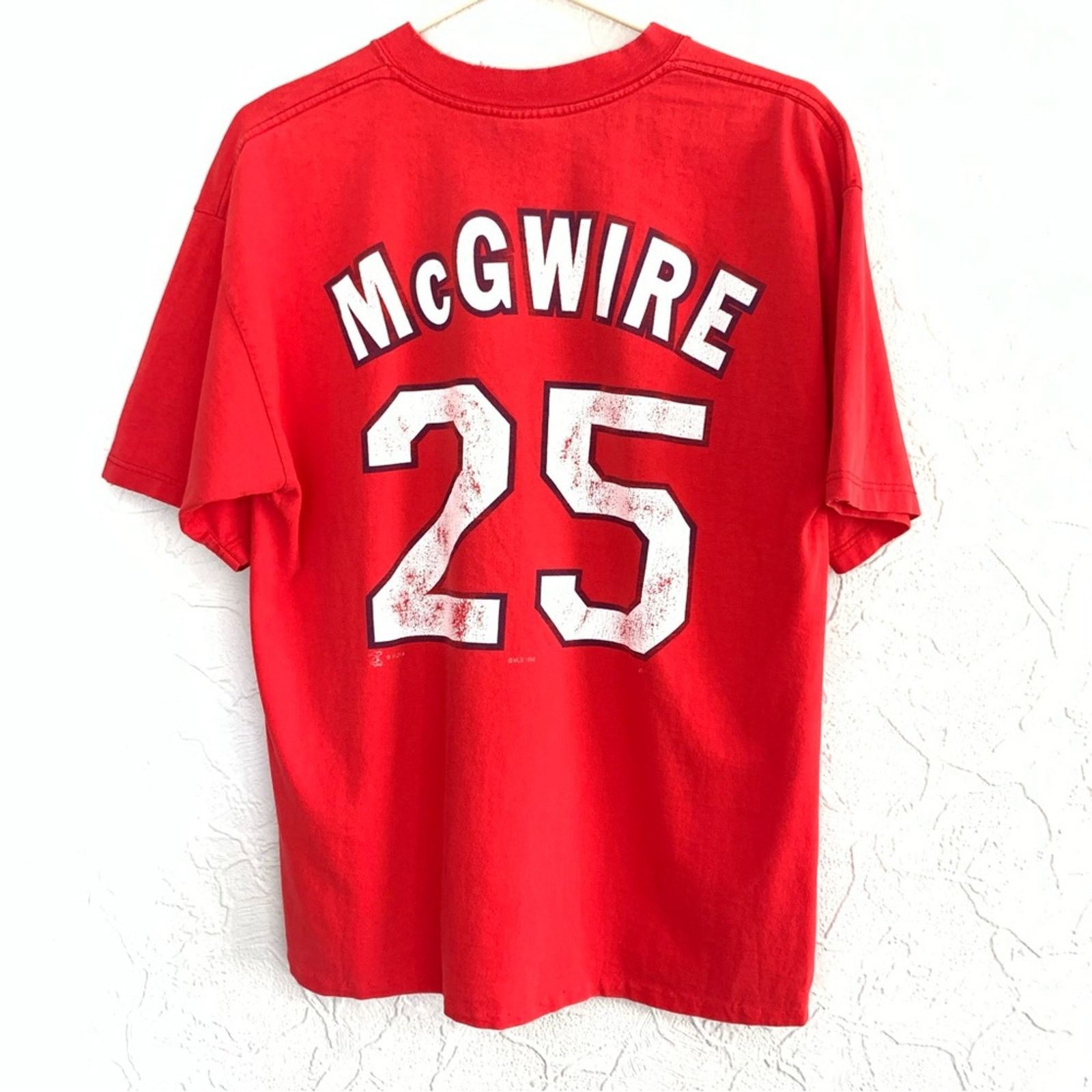 Gildan MENS MARK MCGWIRE 1998 VINTAGE PLAYER JERSEY SHIRT LRGE RARE Size US L / EU 52-54 / 3 - 2 Thumbnail