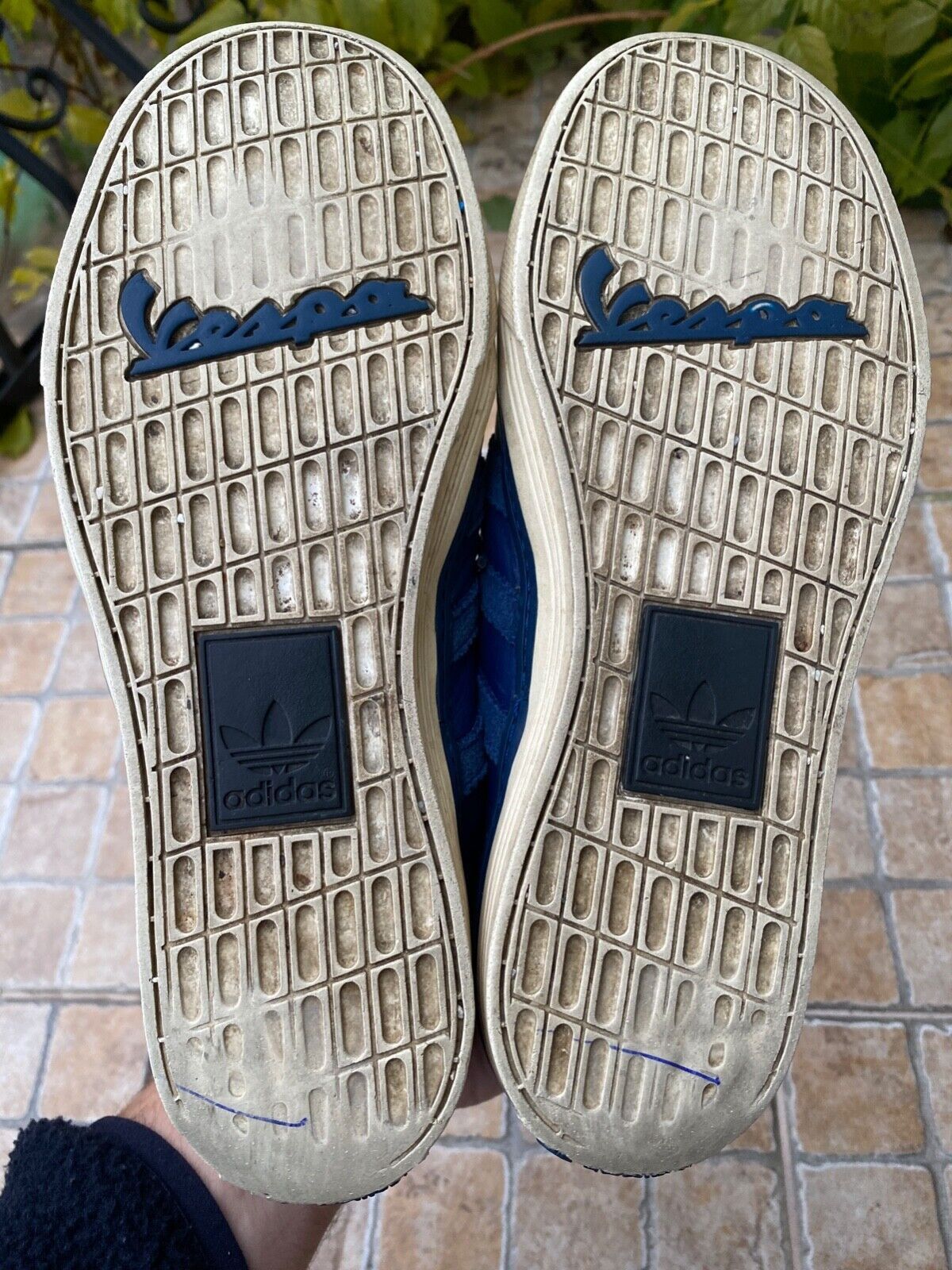 Adidas Rare Vintage Adidas Vespa Trainers Runners Size US 6 / IT 36 - 9 Thumbnail