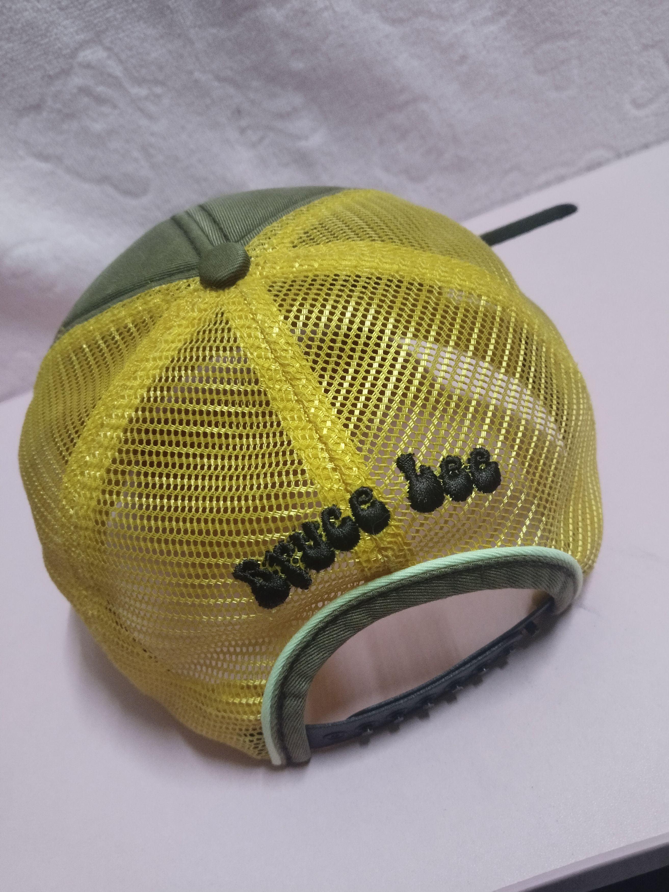 Japanese Brand VINTAGE BRUCE LEE BAD MOFO TRUCKER HAT Size ONE SIZE - 4 Thumbnail