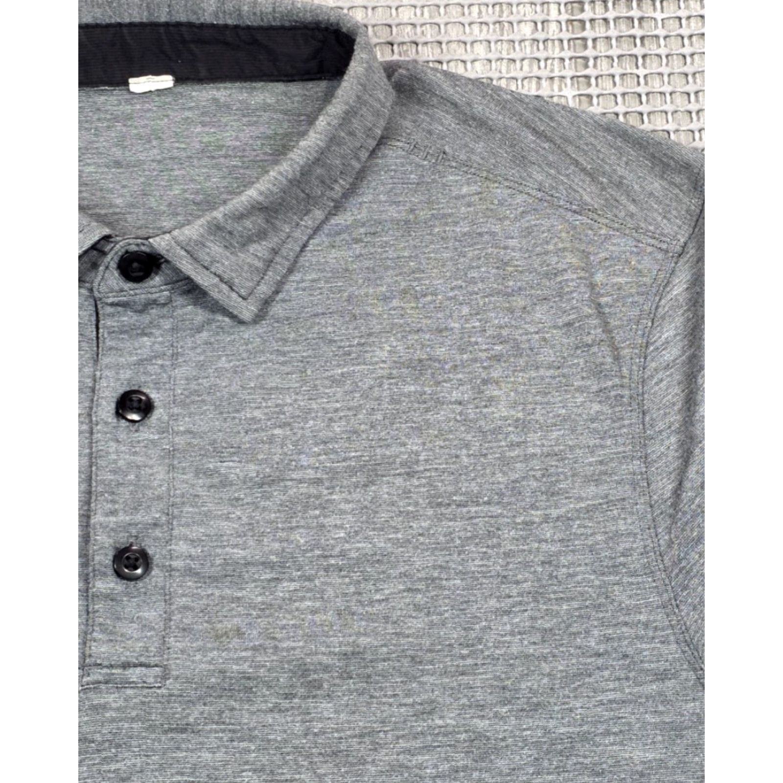Lululemon Lululemon Polo Shirt Mens M Grey Evolution Short Sleeve Shirt Performance Shirt Polo Sit Tight? Size US M / EU 48-50 / 2 - 3 Thumbnail