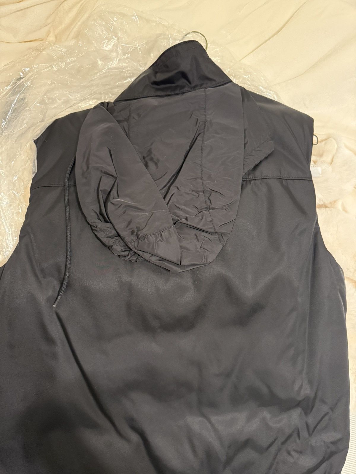 Prada Padded Nylon Gabardine Vest Size US L / EU 52-54 / 3 - 6 Thumbnail