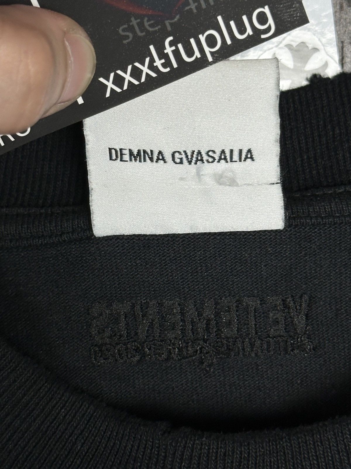 Vetements VETEMENTS AW19 Silk Road Size US S / EU 44-46 / 1 - 8 Thumbnail