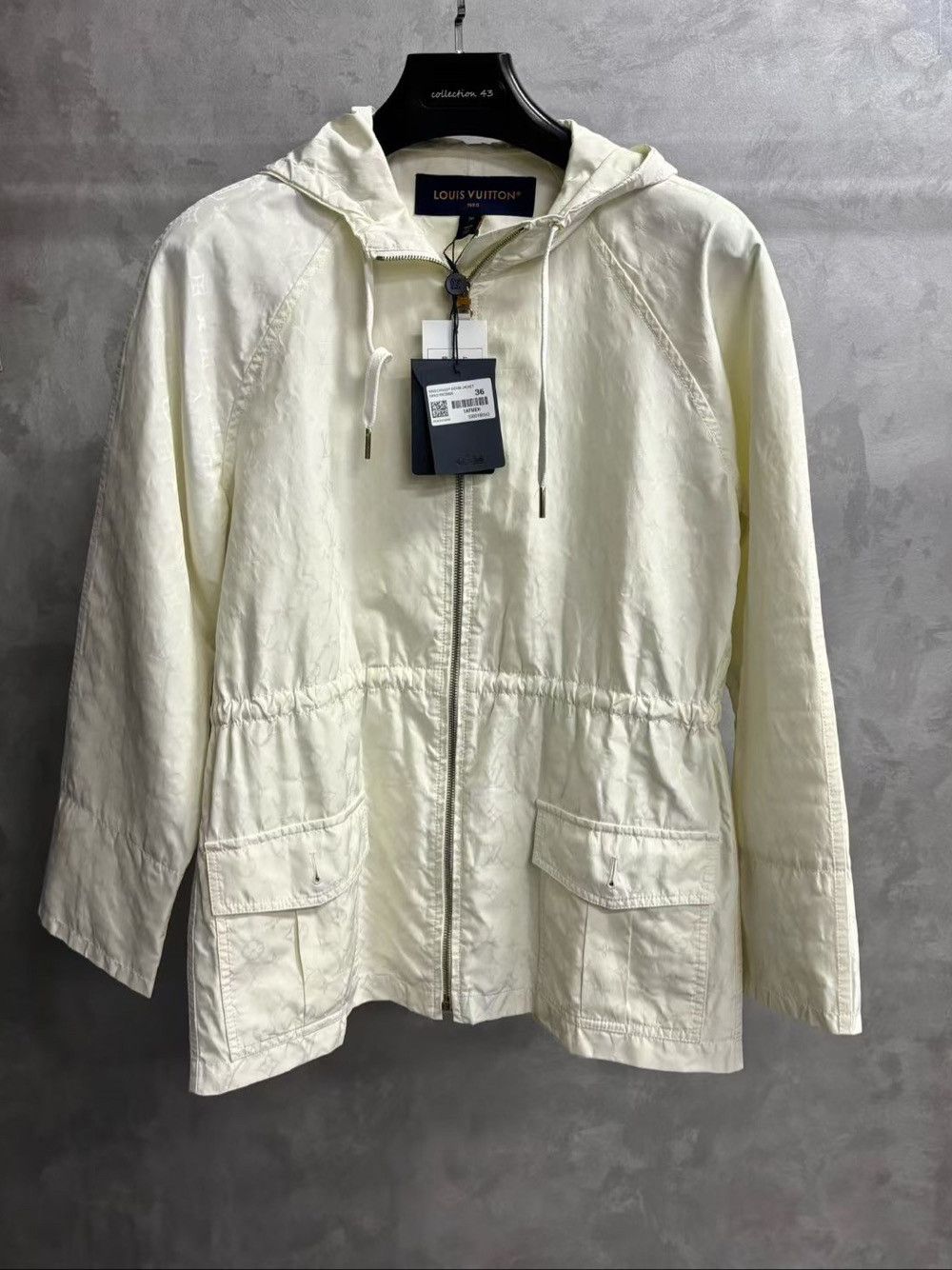 Louis Vuitton Louis Vuitton Monogram Hooded Zip Jacket Size 36 Size XS / US 0-2 / IT 36-38 - 1 Thumbnail