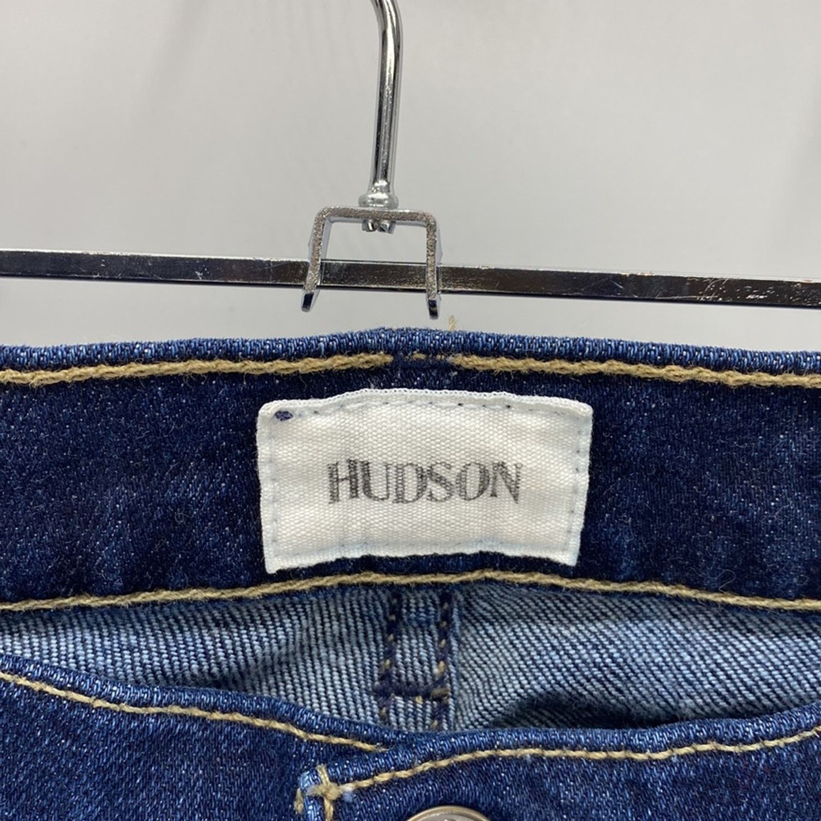 Hudson Hudson crop muse skinny with 5” cuff dark wash low rise Size 29" - 5 Thumbnail