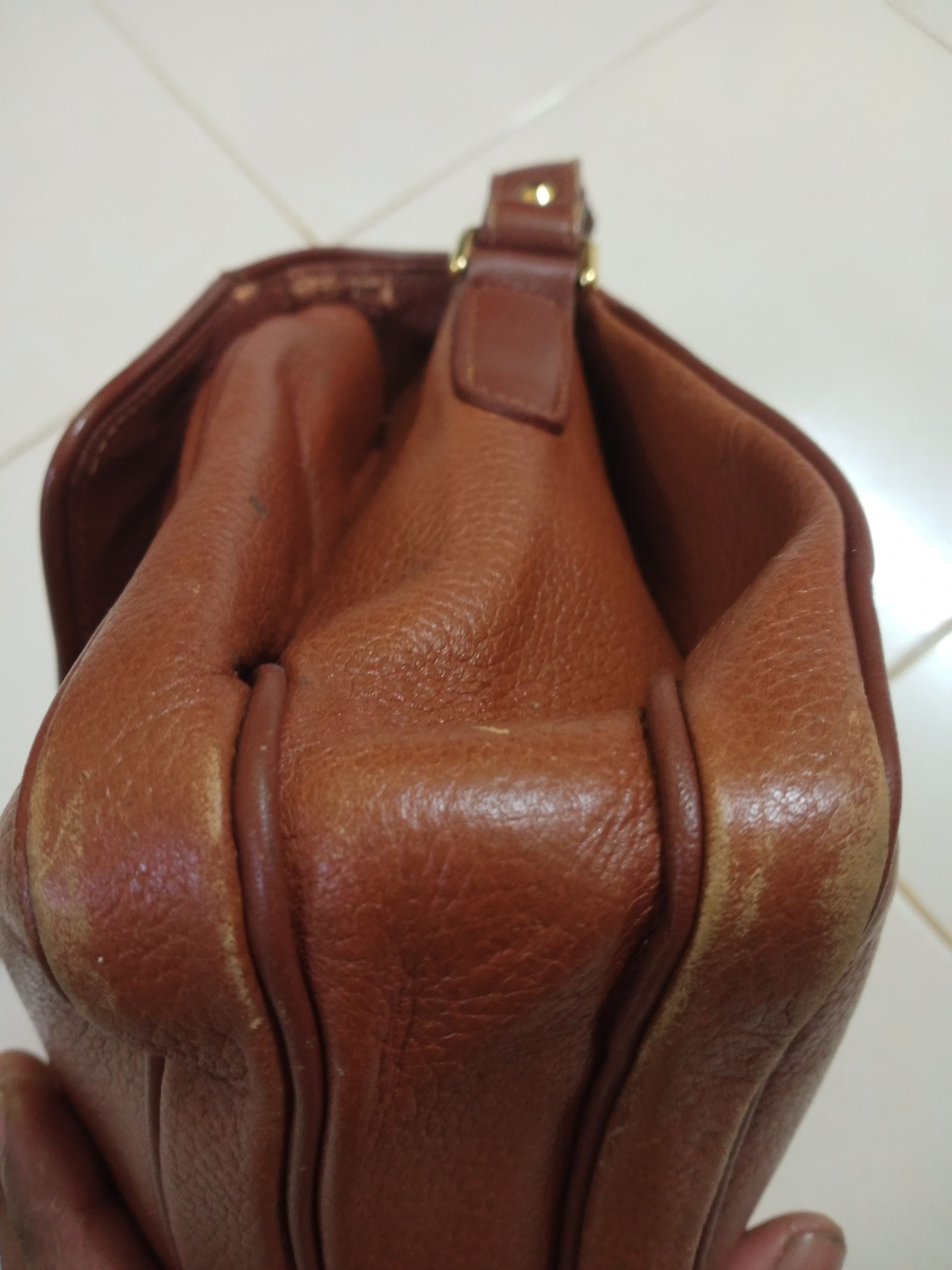 Burberry VINTAGE BURBERRY BROWN LEATHER CROSSBODY BAG Size ONE SIZE - 8 Thumbnail