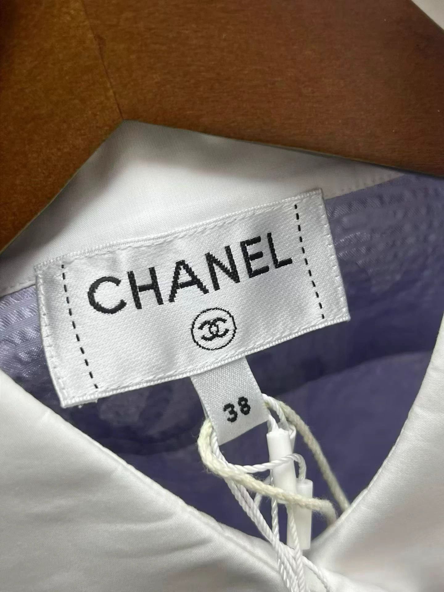 Chanel Chanel Silk All Over Logo Shirt Wang Yibo 38 Size S / US 4 / IT 40 - 5 Thumbnail