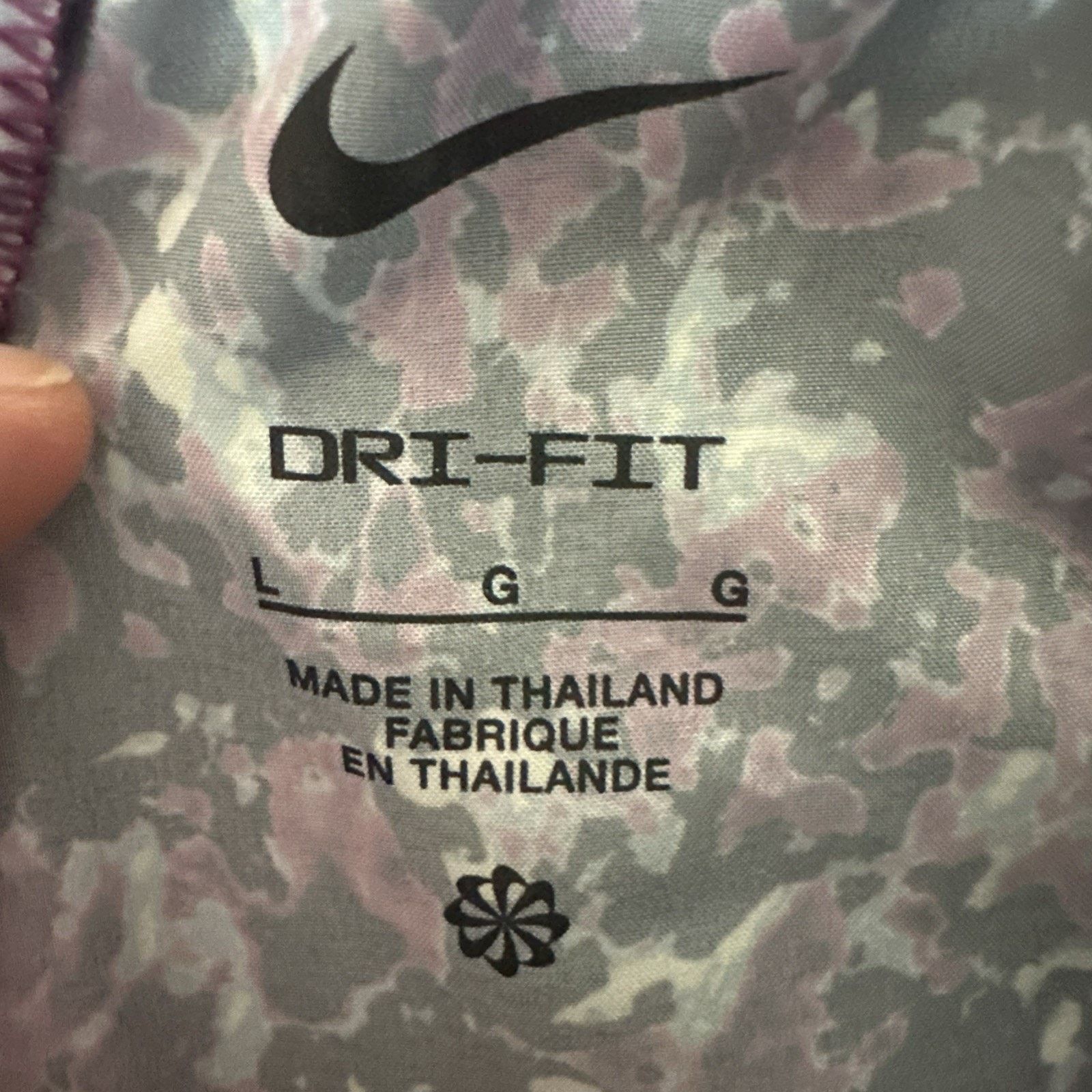 Nike NEW Nike Boys Woven Training Shorts Pockets Size Youth Large Size US 33 - 3 Thumbnail