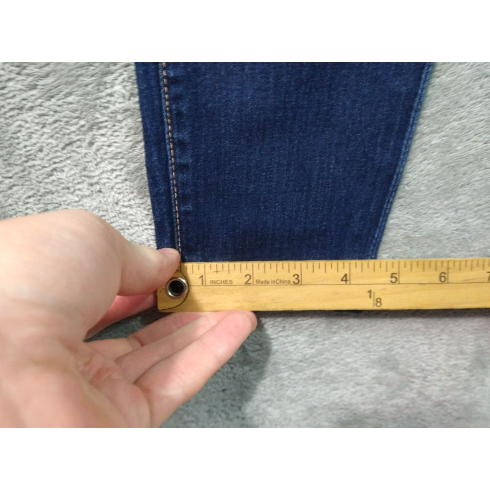 7 For All Mankind 7 For All Mankind Jeans Womens 26 Blue Denim The Skinny Ankle Stretch Dark Wash Size 26" / US 2 / IT 38 - 6 Thumbnail