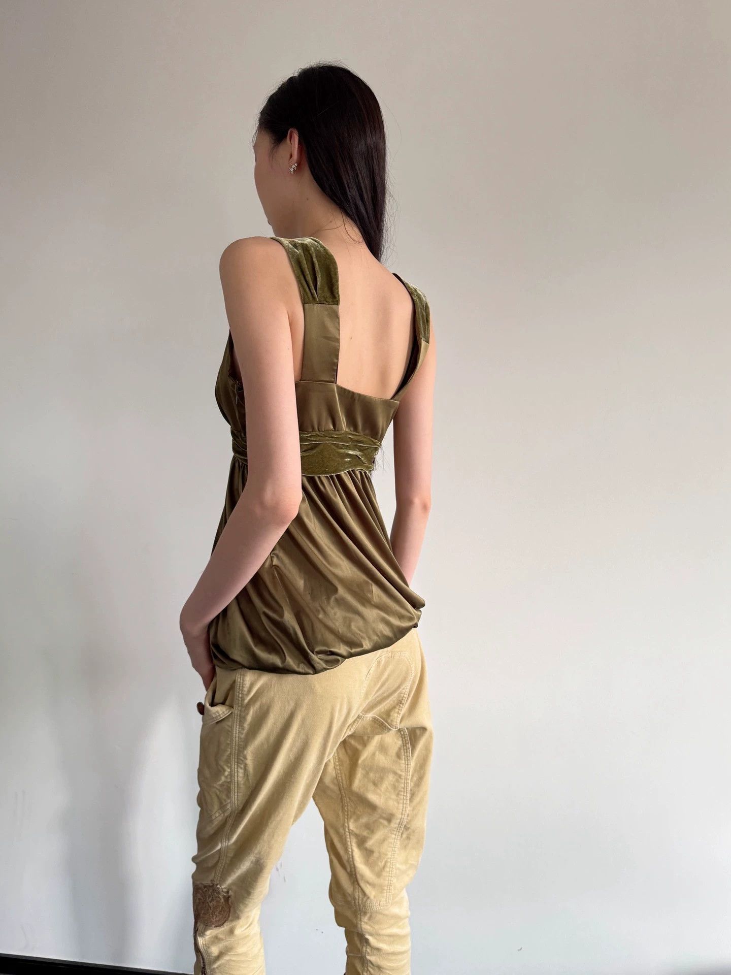 John Galliano John Galliano Olive Green Velvet Satin Vest Size 42 Size M / US 6-8 / IT 42-44 - 7 Thumbnail