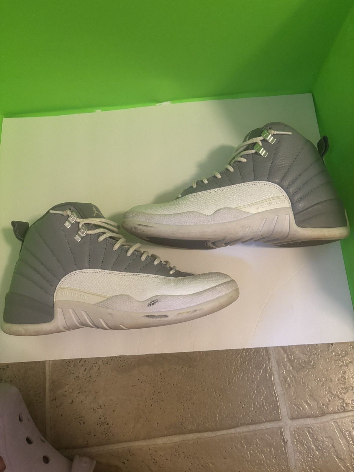 Jordan Brand Jordan 12 Stealth Size US 9.5 / EU 42-43 - 4 Thumbnail