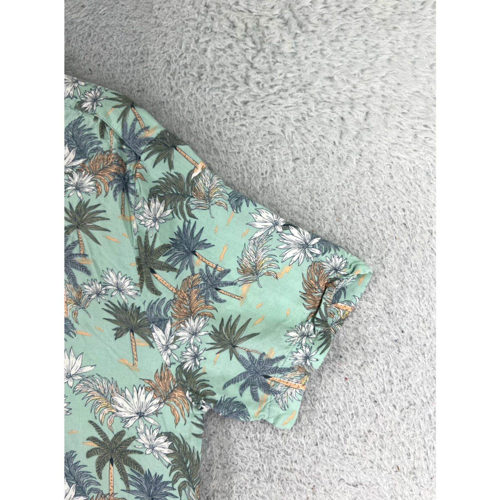 Vintage VINTAGE Denim & Flower Shirt Mens Medium Teal Palm Tree All Over Print Viscose Hawaiian Size US M / EU 48-50 / 2 - 5 Thumbnail