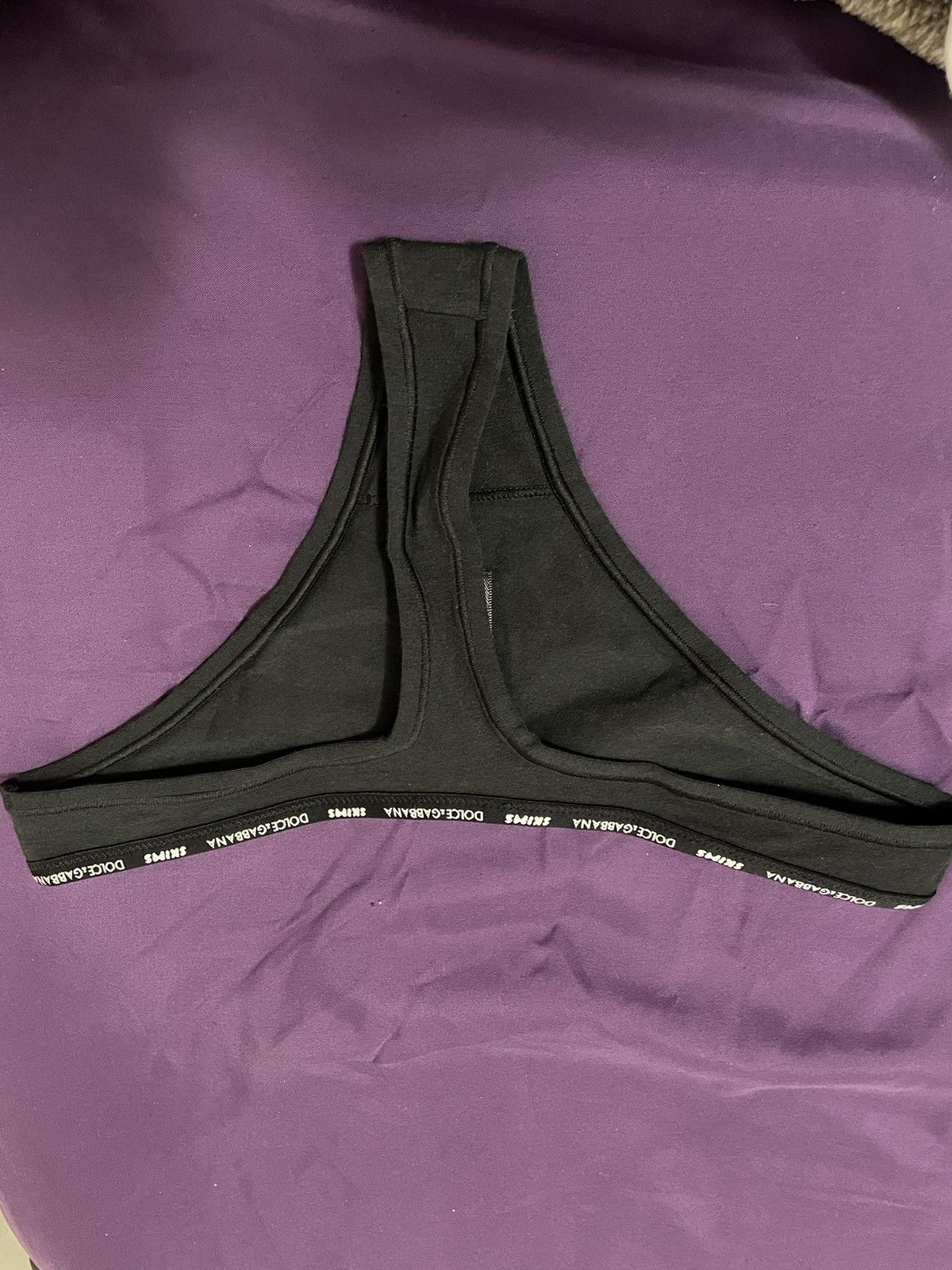 Skims- Dooce Gabbana thong (xs)