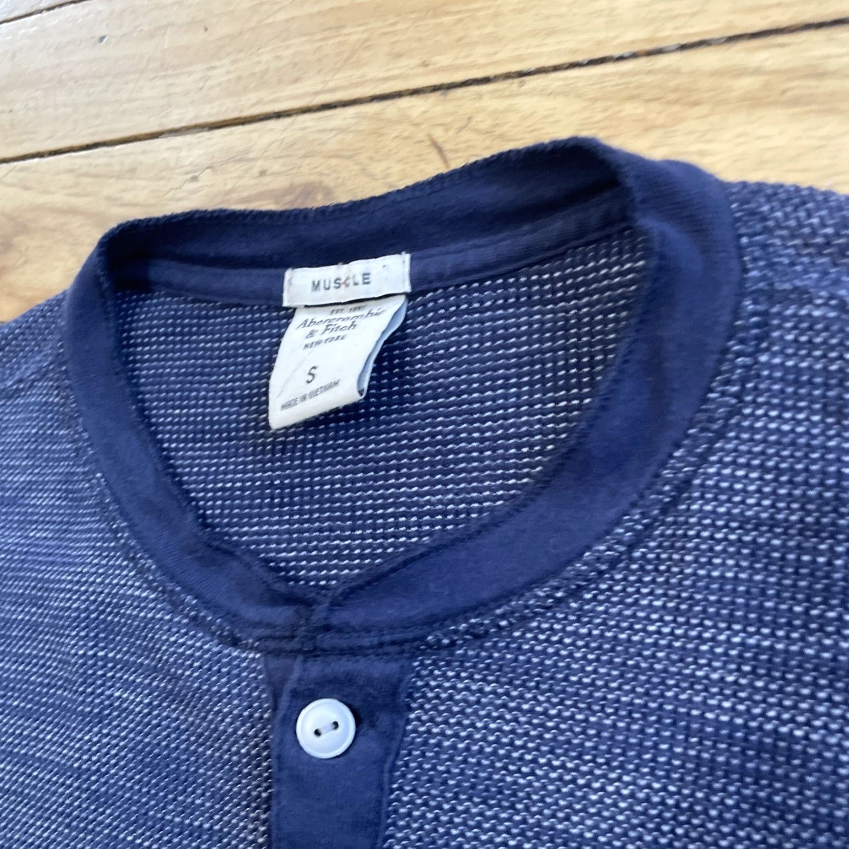 Abercrombie & Fitch VINTAGE Abercrombie & Fitch Thermal Henley Shirt Men S Blue Pique Knit Moose Logo Embroidered Size US S / EU 44-46 / 1 - 6 Thumbnail