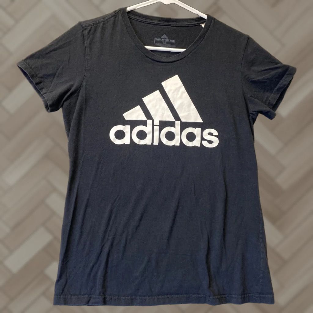 Adidas Adidas Shirt Womens S Black Short Sleeve Crew Neck Pullover Tee Spell Out/59-30 Size S / US 4 / IT 40 - 1 Thumbnail