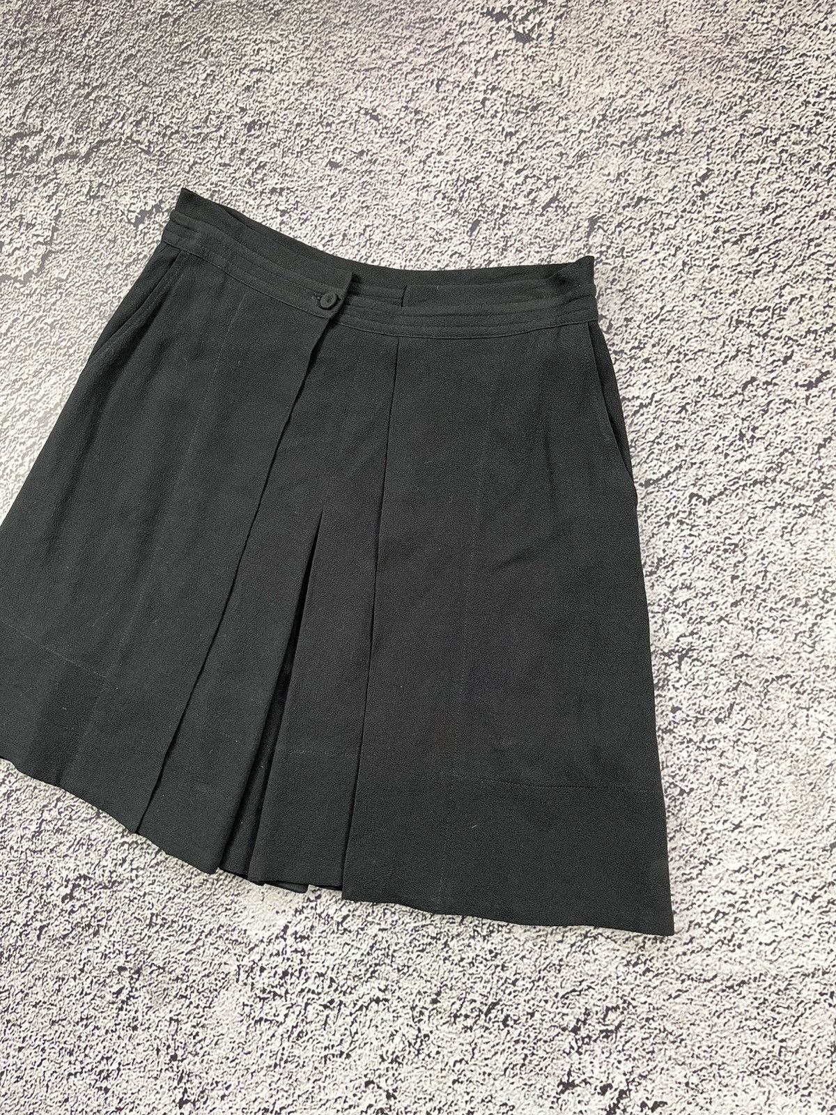 Chloe See By Chloé Black Pleated Mini Skirt Luxury Size 27" / US 4 / IT 40 - 2 Thumbnail