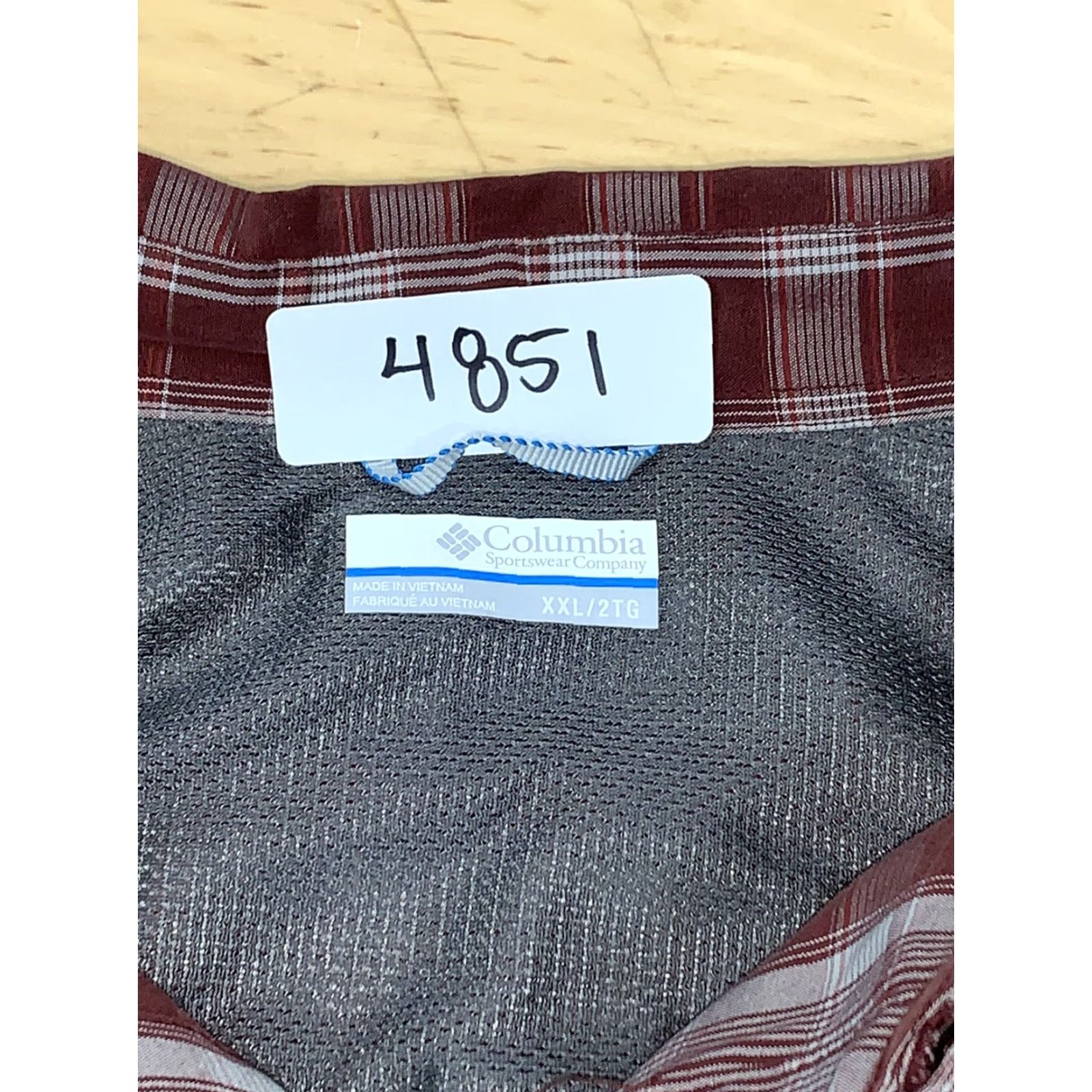 Vintage Columbia Mens Plaid Long Sleeve Shirt Red 2XL Casual Shirt Mens Red Plaid Long Sleeve Button-Up Collared Size US XXL / EU 58 / 5 - 3 Thumbnail
