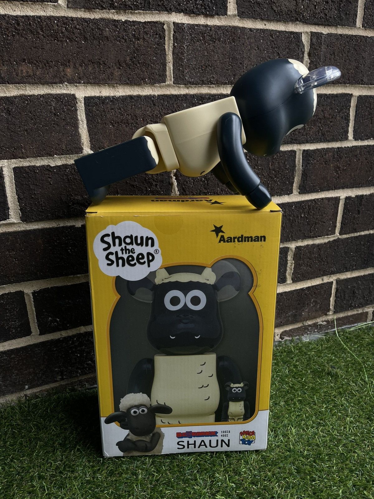 Other Shaun The Sheep Bearbrick 400% Size ONE SIZE - 5 Thumbnail