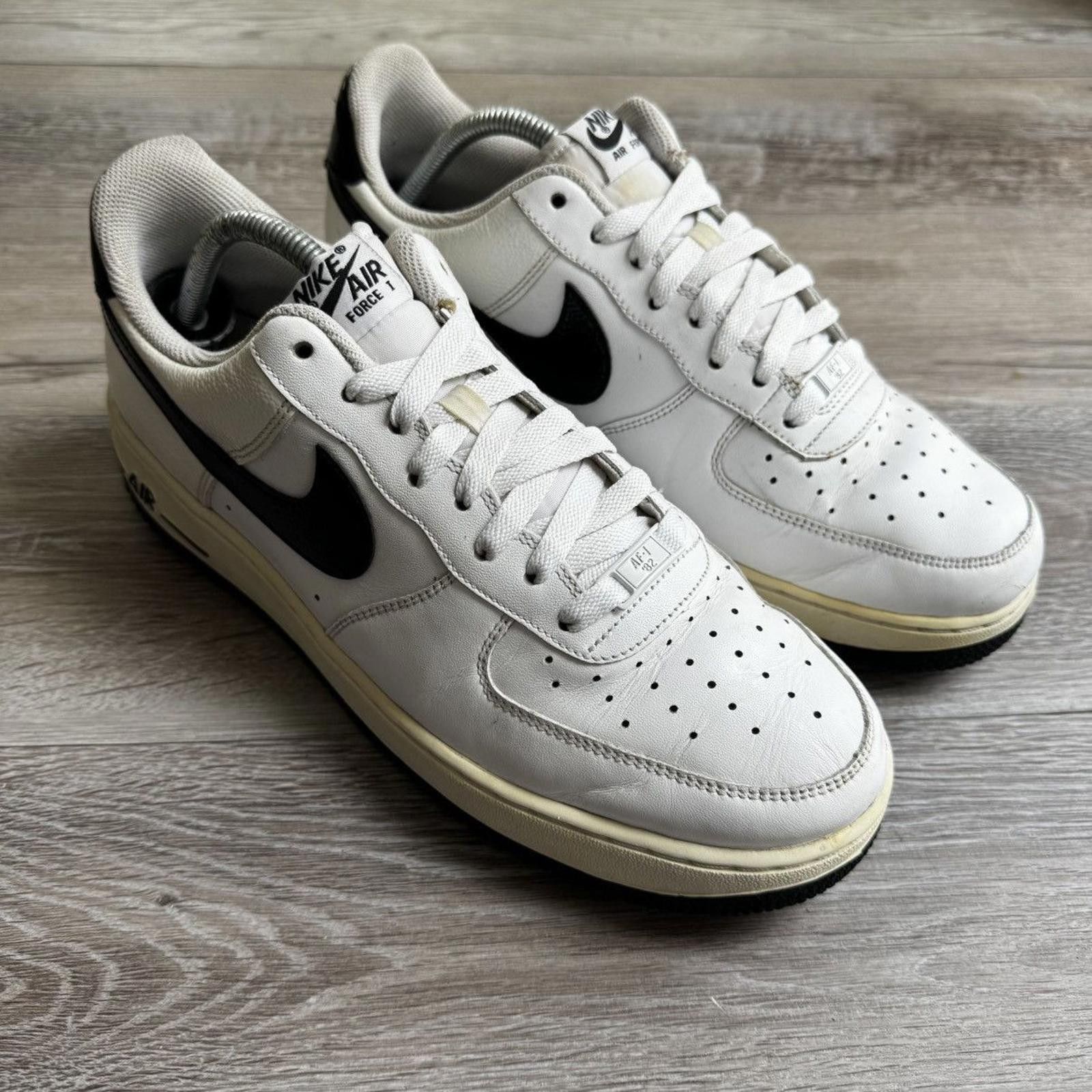 Nike NIKE • VNTG Air Force 1 '07 "White/Black" (10M) Size US 10 / EU 43 - 8 Thumbnail