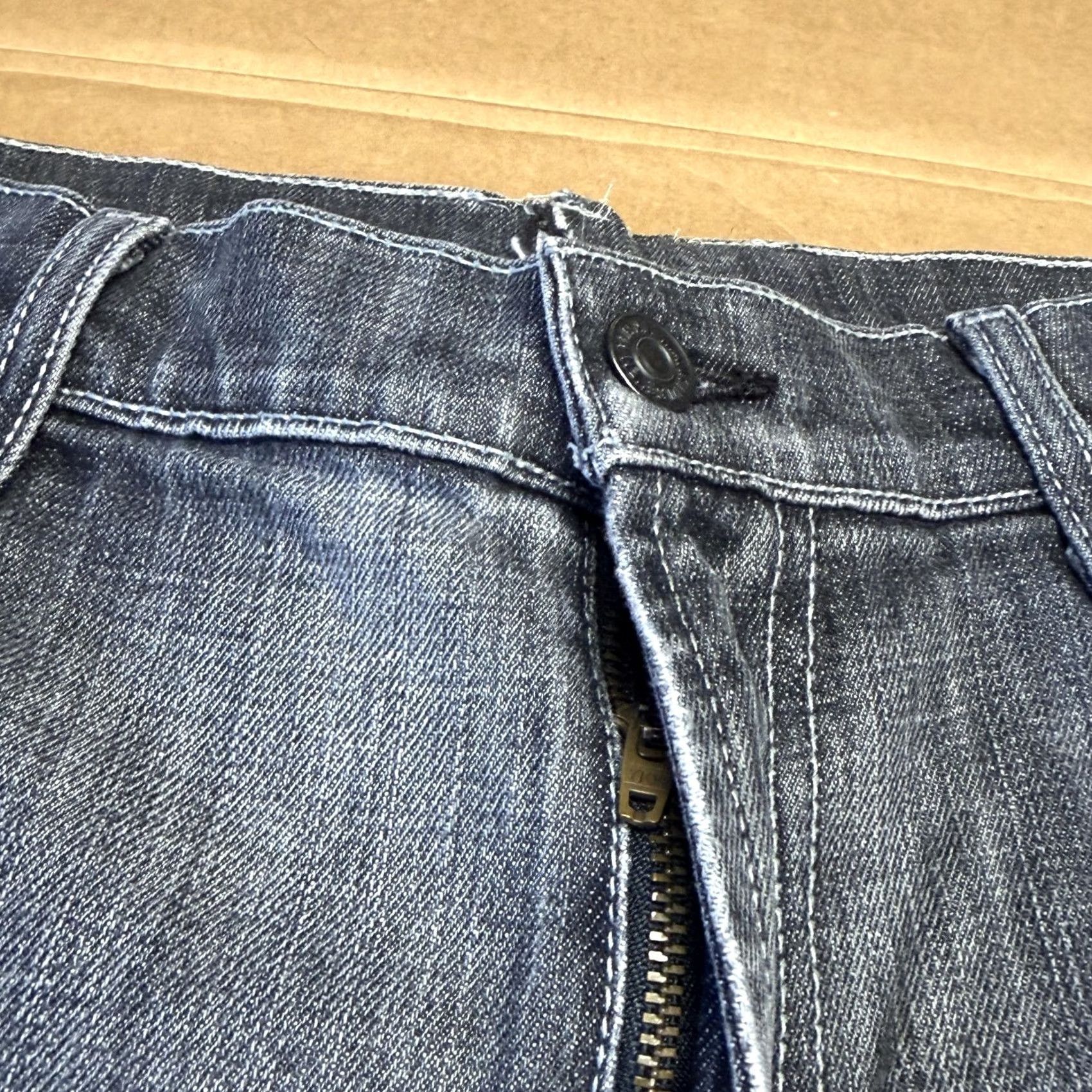 7 For All Mankind 7 For All Mankind Jeans Mens 32x29 Gray Medium Wash Straight Fit Stretch Denim Size US 32 / EU 48 - 6 Thumbnail