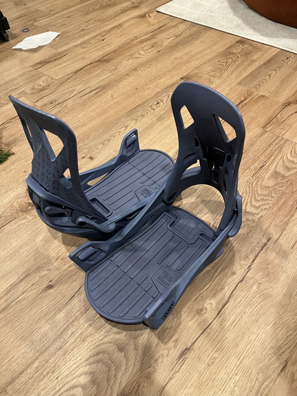 Burton Burton Step on bindings Size US 8.5 / EU 41-42 - 6 Thumbnail