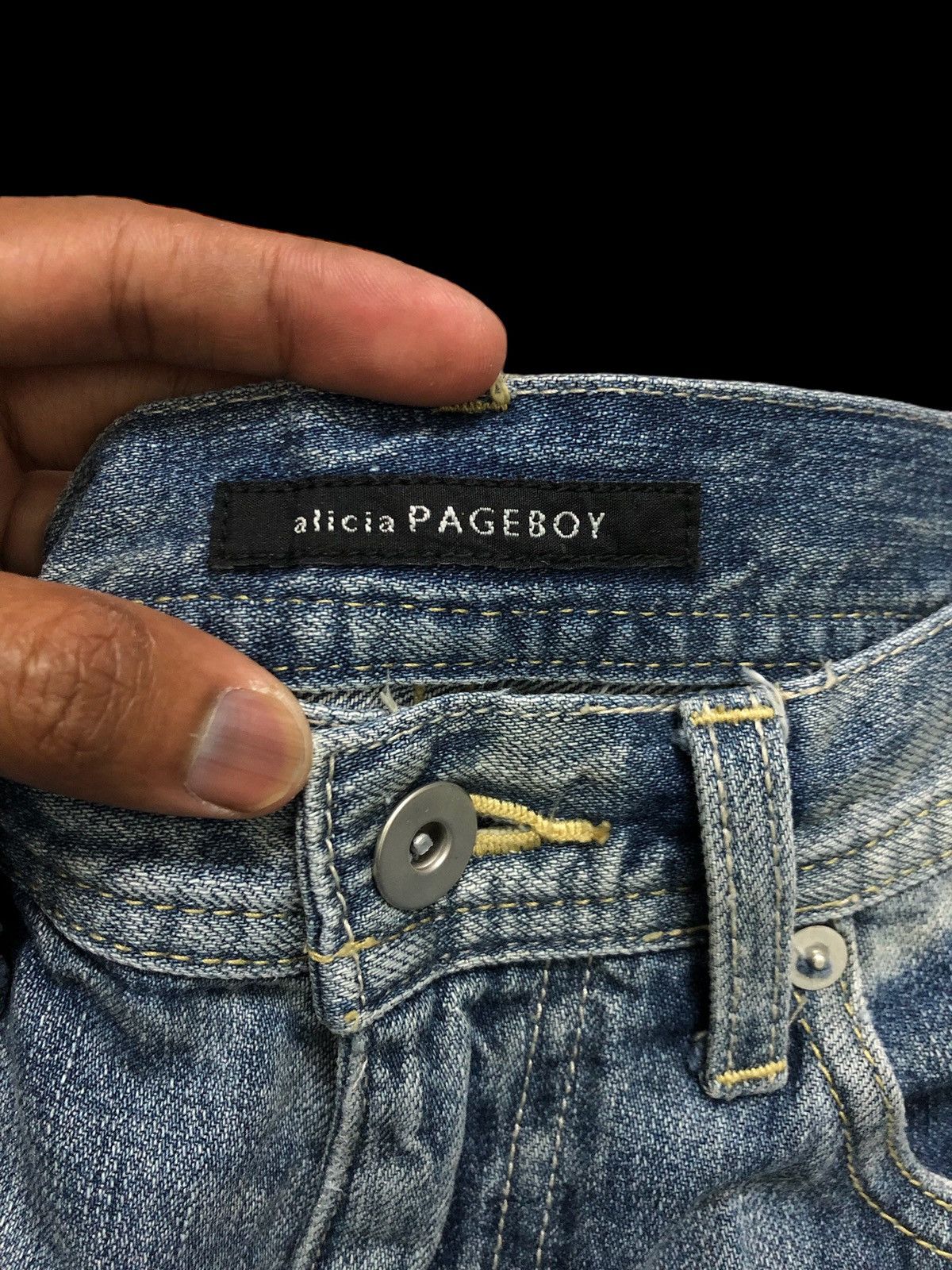 Japanese Brand ‼️‼️SUPER BAGGY ‼️‼️PAGEBOY DISTRESSED DENIM Size US 27 - 5 Thumbnail